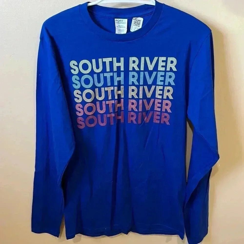 NWT  longsleeve